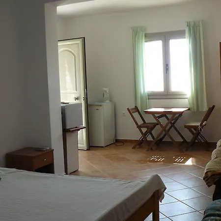 Porto's Bella Vista Tínos